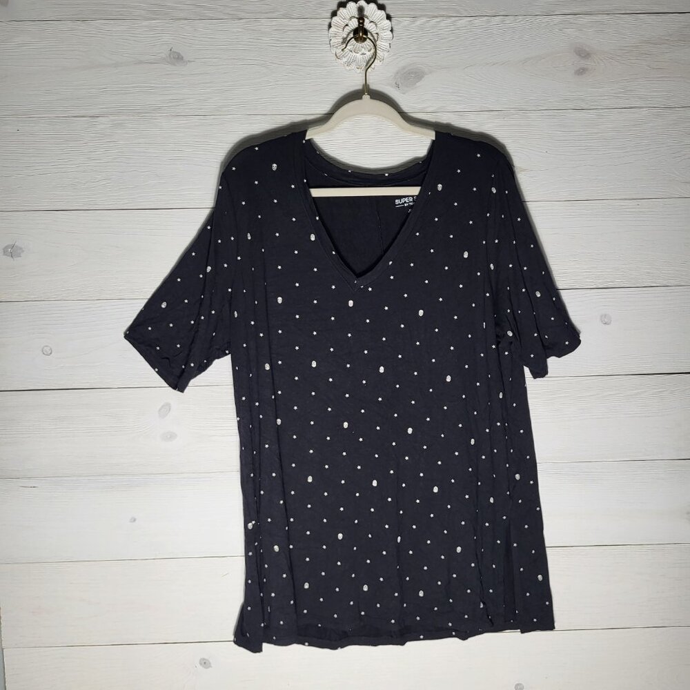 TORRID Women's T-Shirt Super Soft Jersey Skulls & Stars Whimsical Fall Halloween